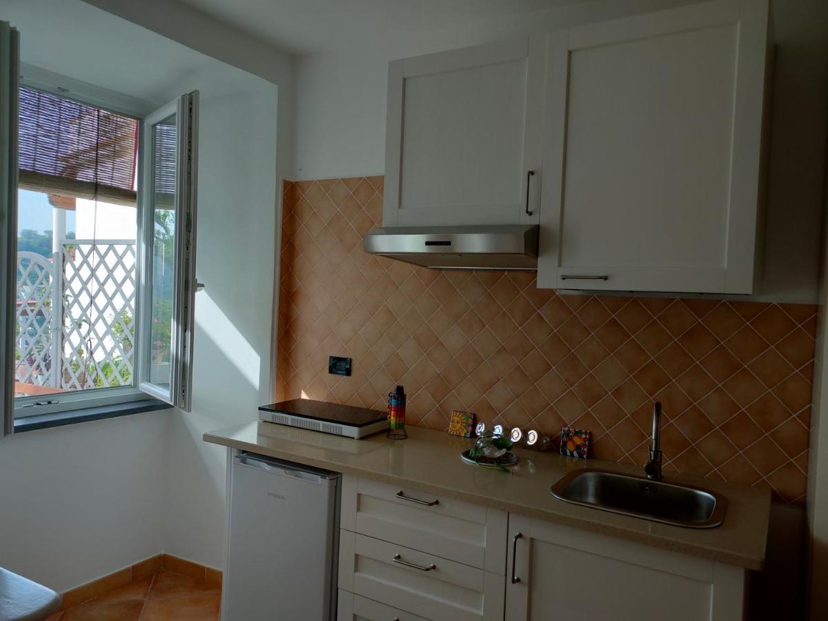 Il Giardino Apartment Barano d'Ischia Luaran gambar