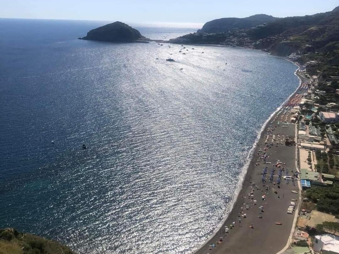 Il Giardino Apartment Barano d'Ischia Luaran gambar